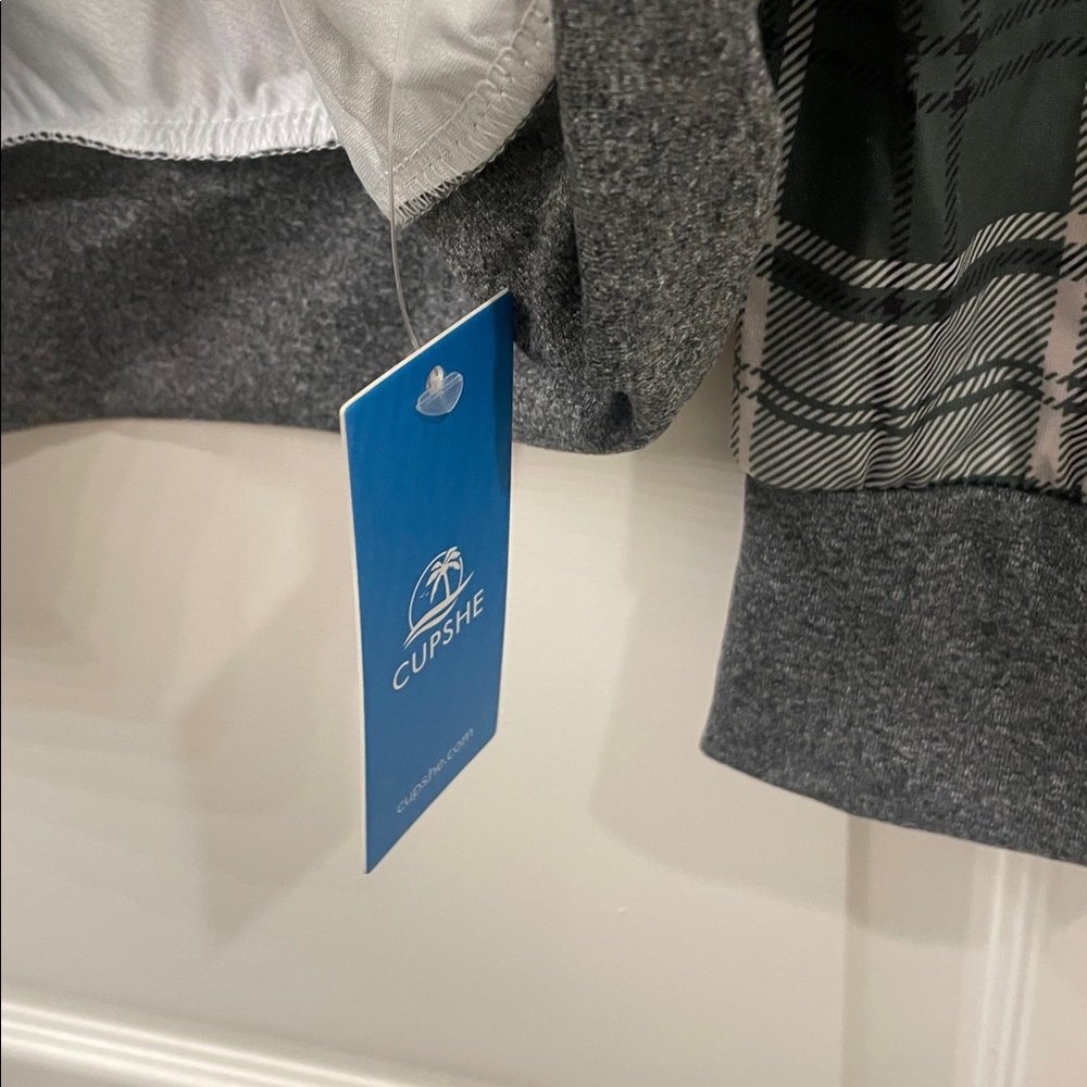 Green Plaid Pajama Set - Picture 8 of 12